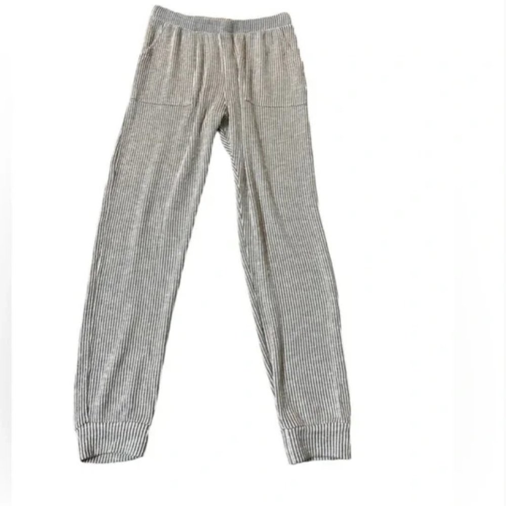 Size M Striped Cozy Lounge Jogger Pants